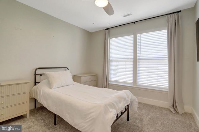7837 DOGUE INDIAN CIR, Lorton, VA 22079