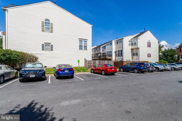 7837 DOGUE INDIAN CIR, Lorton, VA 22079