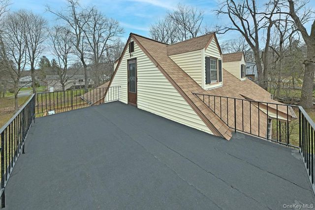 160 E Willow Tree Road, Spring Valley, NY 10977