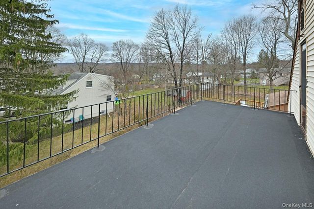 160 E Willow Tree Road, Spring Valley, NY 10977