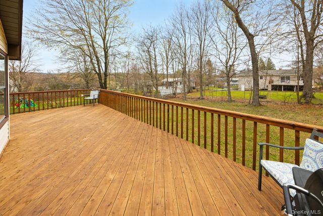 160 E Willow Tree Road, Spring Valley, NY 10977