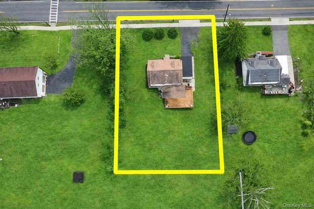 160 E Willow Tree Road, Spring Valley, NY 10977