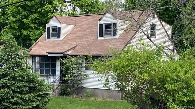 160 E Willow Tree Road, Spring Valley, NY 10977