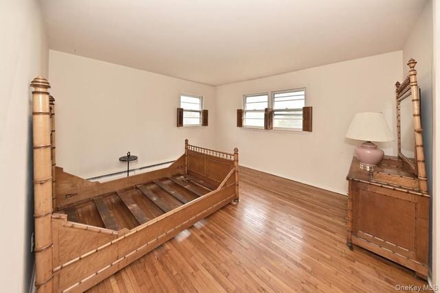 160 E Willow Tree Road, Spring Valley, NY 10977