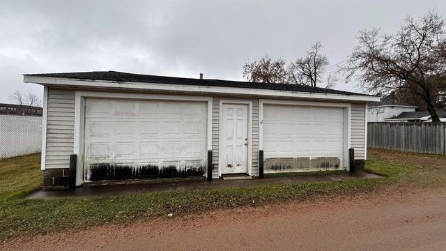 108 W 3RD STREET, Merrill, WI 54452