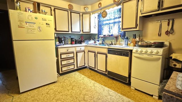 108 W 3RD STREET, Merrill, WI 54452