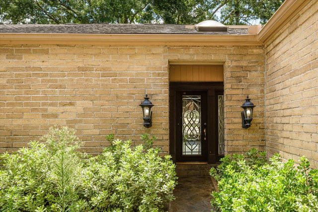 7715 Brush Wood Drive, Houston, TX 77088