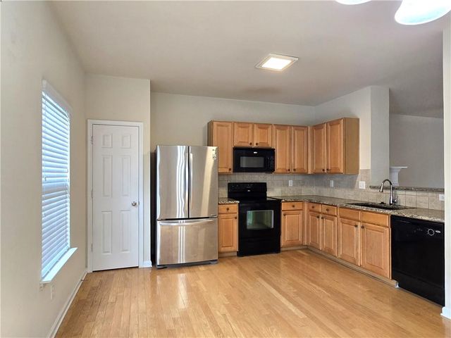 2104 Meadow Peak Road, Duluth, GA 30097