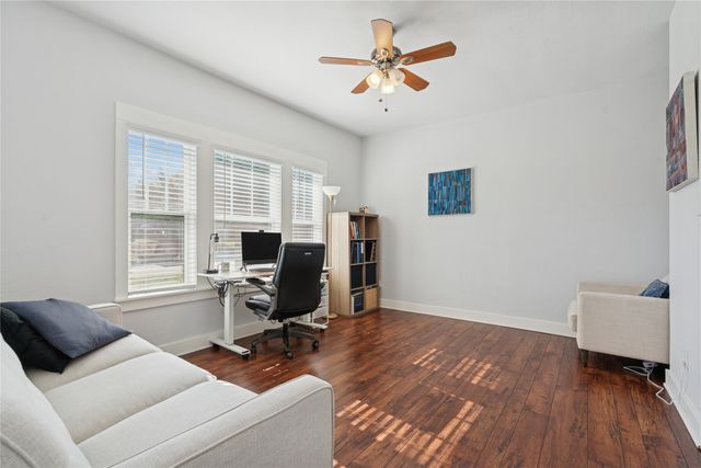 2844 S Adams Street, Fort Worth, TX 76110