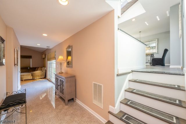 4 Fairmount Rd, Mount Olive Twp., NJ 07836