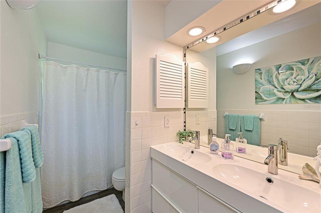 5111 23RD AVENUE W, Bradenton, FL 34209