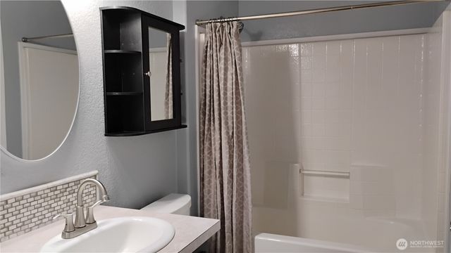 150 E Kingston Way, Shelton, WA 98584