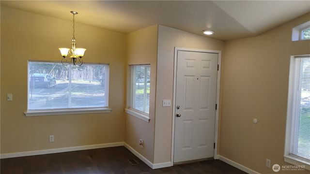 150 E Kingston Way, Shelton, WA 98584