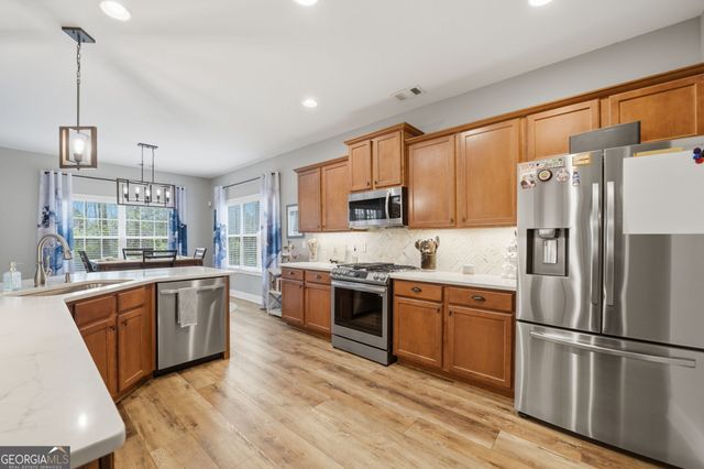 423 CRESTMONT, Canton, GA 30114