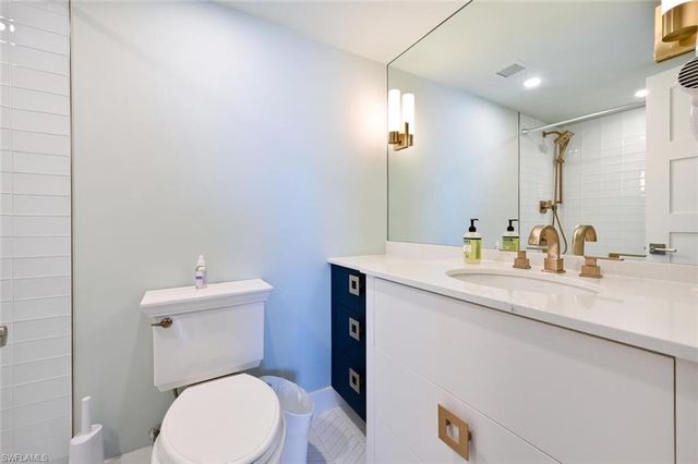 3115 Gulf Shore BLVD N 608S, Naples, FL 34103