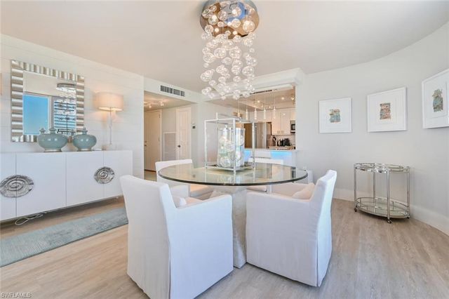 3115 Gulf Shore BLVD N 608S, Naples, FL 34103