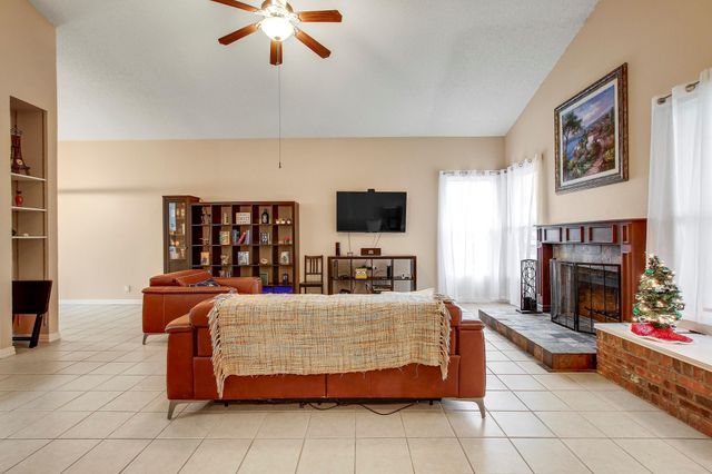 608 Pomegranate PASS, Cedar Park, TX 78613