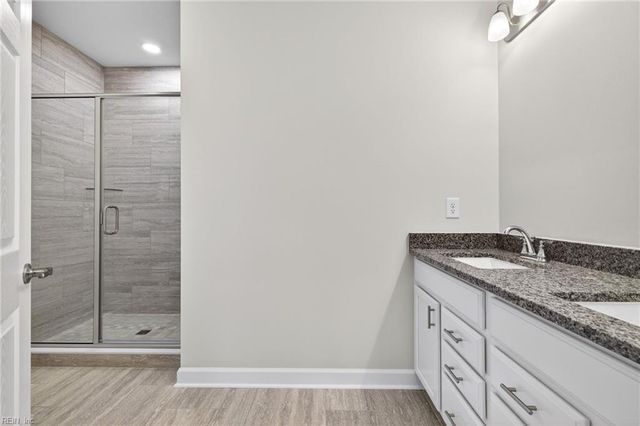 1004 Gadsby LN, Williamsburg, VA 23185