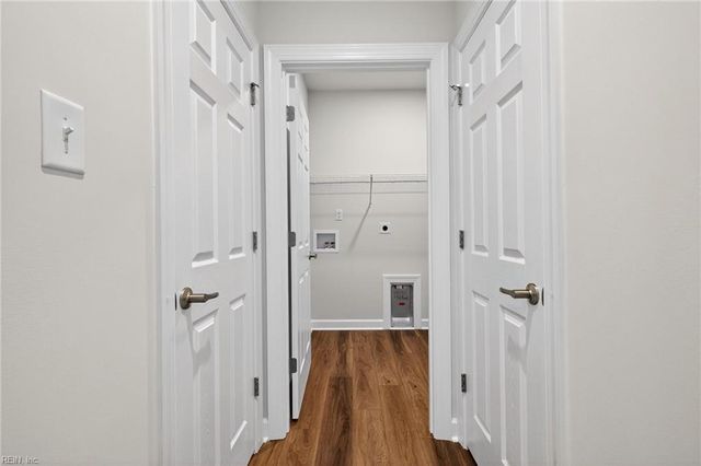 1004 Gadsby LN, Williamsburg, VA 23185