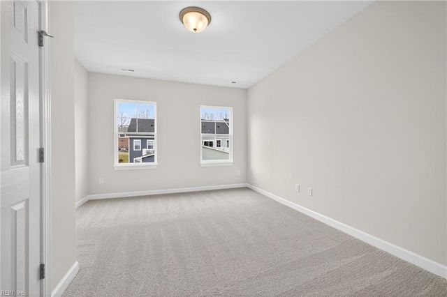 1004 Gadsby LN, Williamsburg, VA 23185