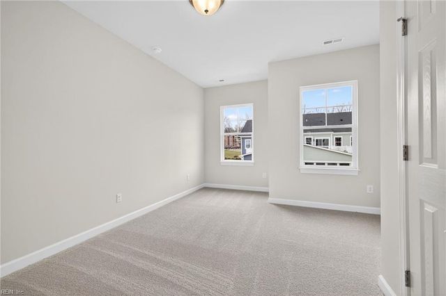 1004 Gadsby LN, Williamsburg, VA 23185