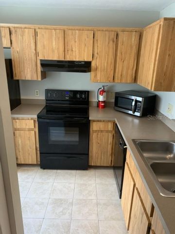 6206 SW 8TH LANE, Gainesville, FL 32607