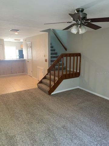 6206 SW 8TH LANE, Gainesville, FL 32607