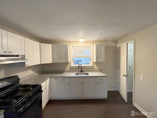 8 Clinton Street, South River, NJ 08882