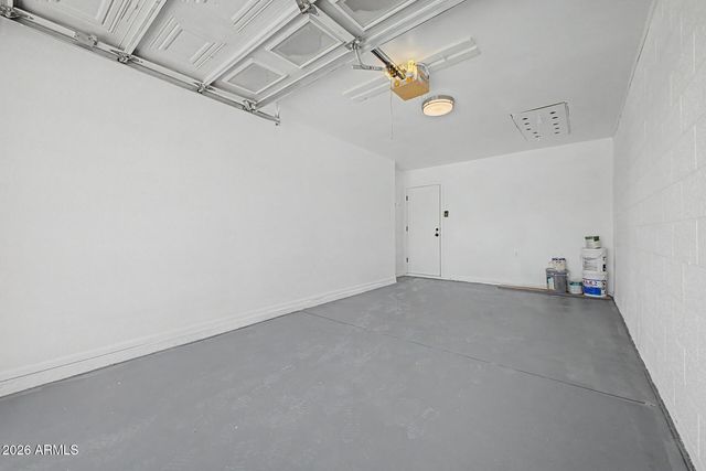 9684 W VOGEL Avenue, Peoria, AZ 85345
