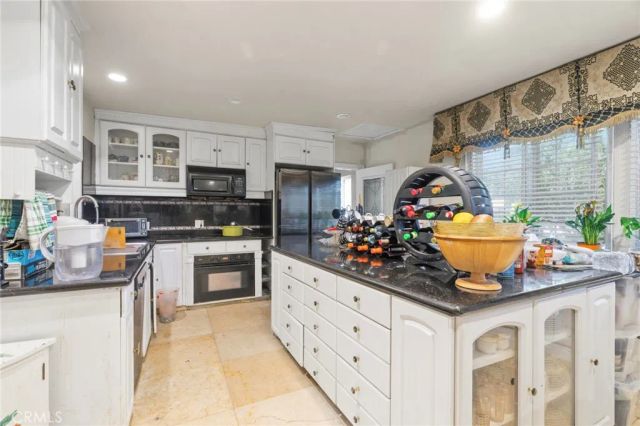 9588 Sparklett Street, Temple City, CA 91780