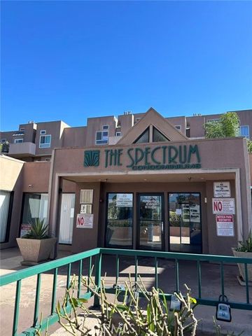 450 E 4th 309, Santa Ana, CA 92701