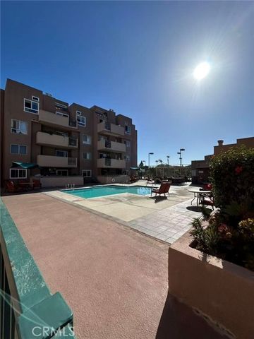 450 E 4th 309, Santa Ana, CA 92701