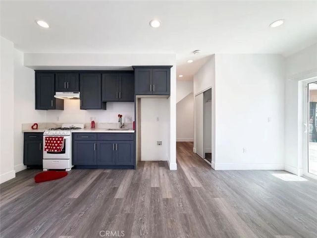 1491 Atlantic Avenue, Long Beach, CA 90813