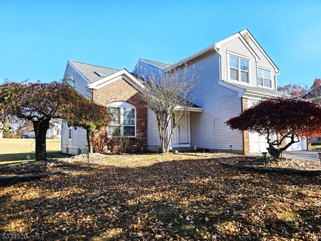 5 Denbigh Dr, Franklin Twp., NJ 08873