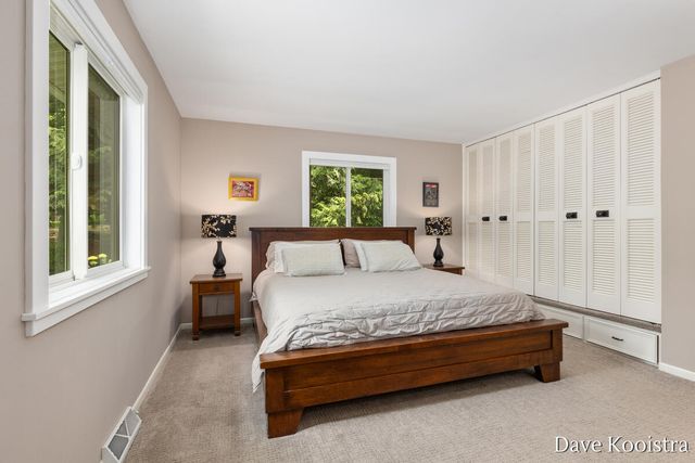 2480 Burton Woods Court Se, Cascade Twp, MI 49546
