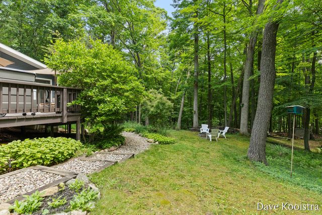 2480 Burton Woods Court Se, Cascade Twp, MI 49546