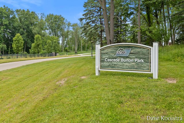 2480 Burton Woods Court Se, Cascade Twp, MI 49546