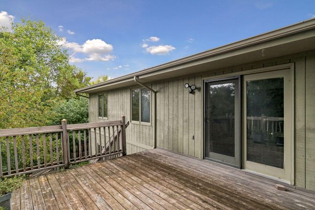 15549 Michele Lane, Eden Prairie, MN 55346
