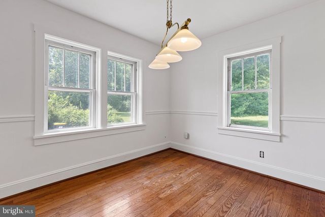 2061 PLEASANT VALLEY RD, Newark, DE 19702