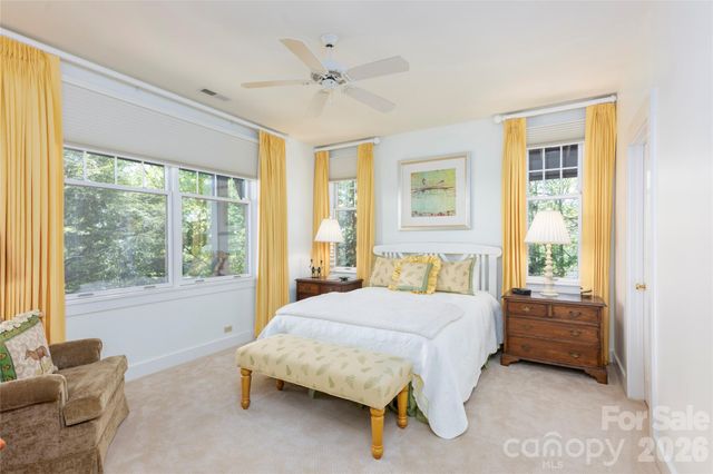 562 Panther Ridge Road, Lake Toxaway, NC 28747