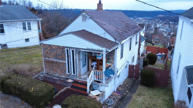 1633 New York Avenue, Port Vue, PA 15133