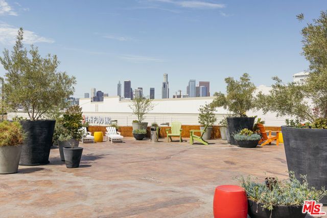 1855 Industrial Street 307, Los Angeles, CA 90021