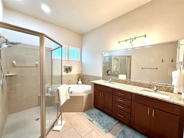 2339 NW 31ST PLACE, Gainesville, FL 32605
