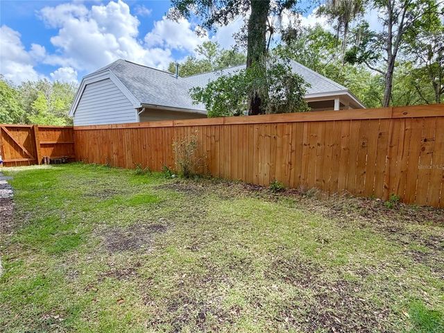 2339 NW 31ST PLACE, Gainesville, FL 32605