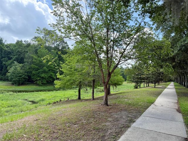 2339 NW 31ST PLACE, Gainesville, FL 32605