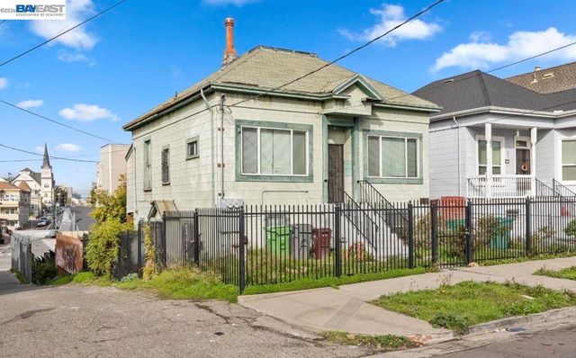 1433 15th Avenue, Oakland, CA 94606