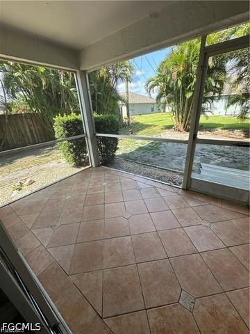 3705 Country Club BLVD _Unit 4, Cape Coral, FL 33904