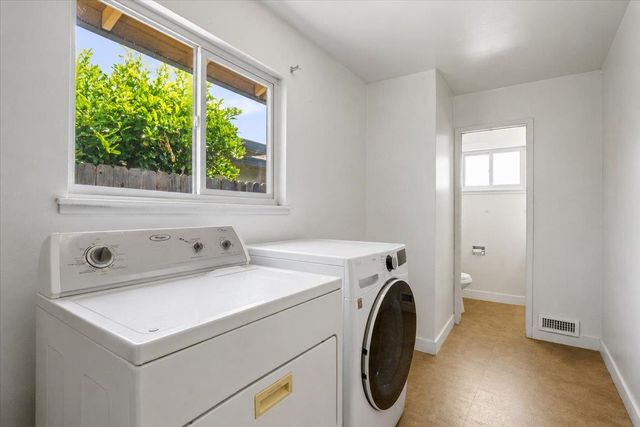 69 Springbrook Cir, Sacramento, CA 95831