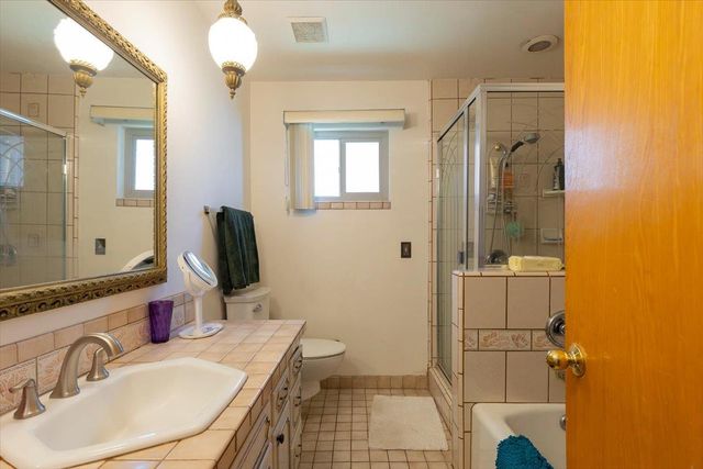 69 Springbrook Cir, Sacramento, CA 95831