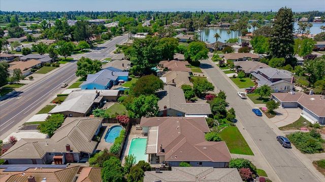 69 Springbrook Cir, Sacramento, CA 95831